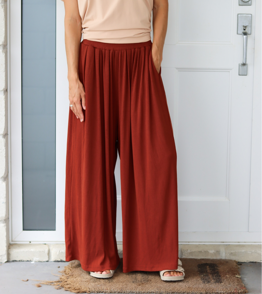 Wide Leg Ribbed Pants