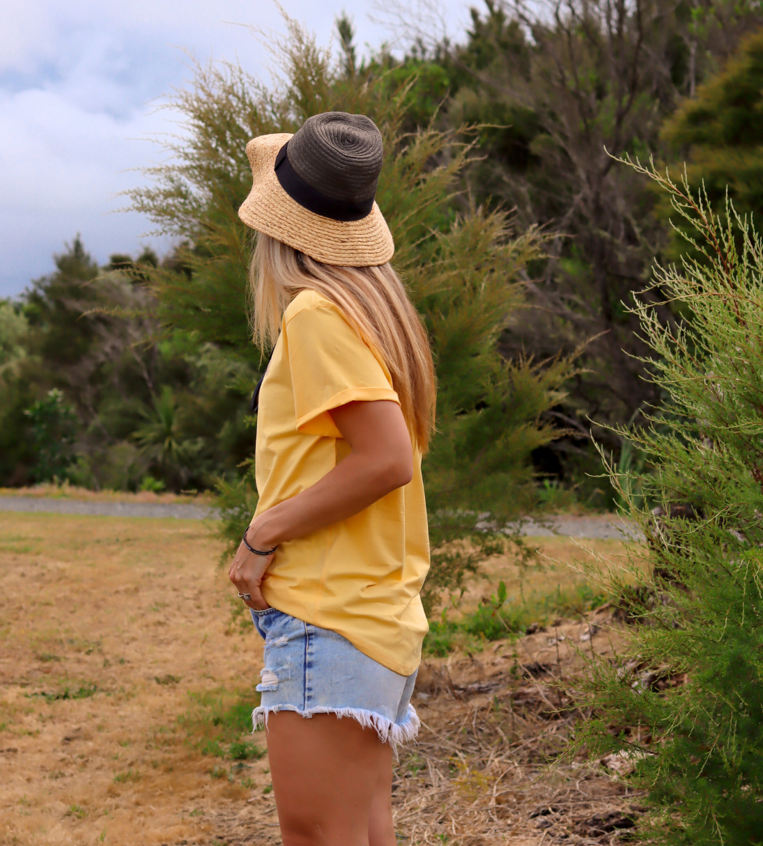 Charlotte Tee